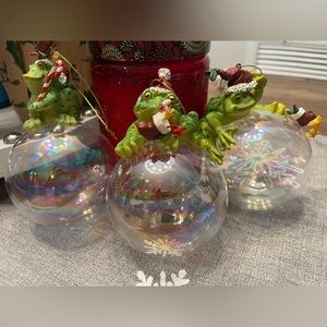 Set of 3 frog ornaments